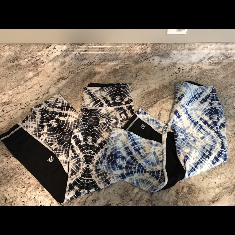 Victoria’s Secret sport Capri and crop small